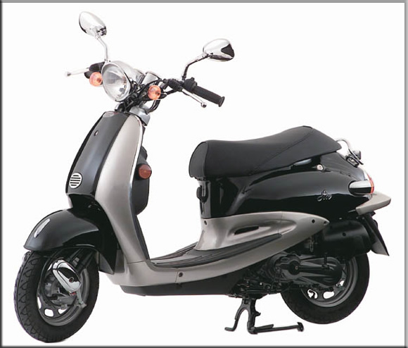 Bolwell Retro Scooter