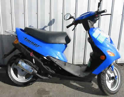 Bug scooter for wrecking