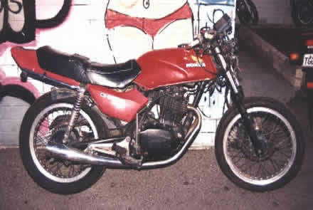Wrecking Honda CB250RS