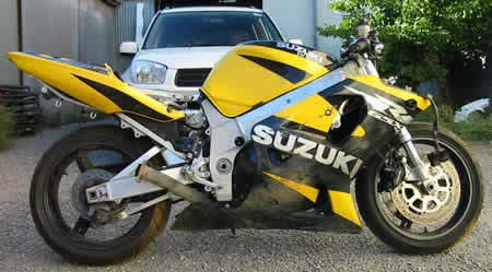 Wrecking Suzuki GSXR750