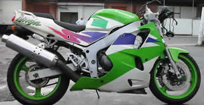 Wrecking Kawasaki ZX6R