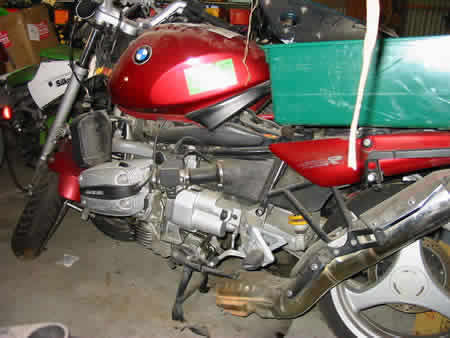 wrecking bmw r1100r