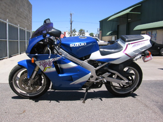 Wrecking Suzuki RGV250