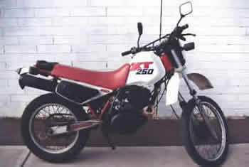 Wrecking Yamaha XT250TL
