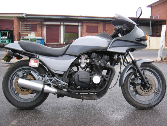 Wrecking Kawasaki ZX1100